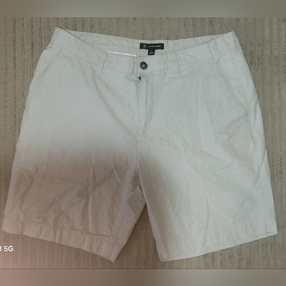 EUC Men's INC International Concepts Cotton Cambray Tan Shorts Size 34